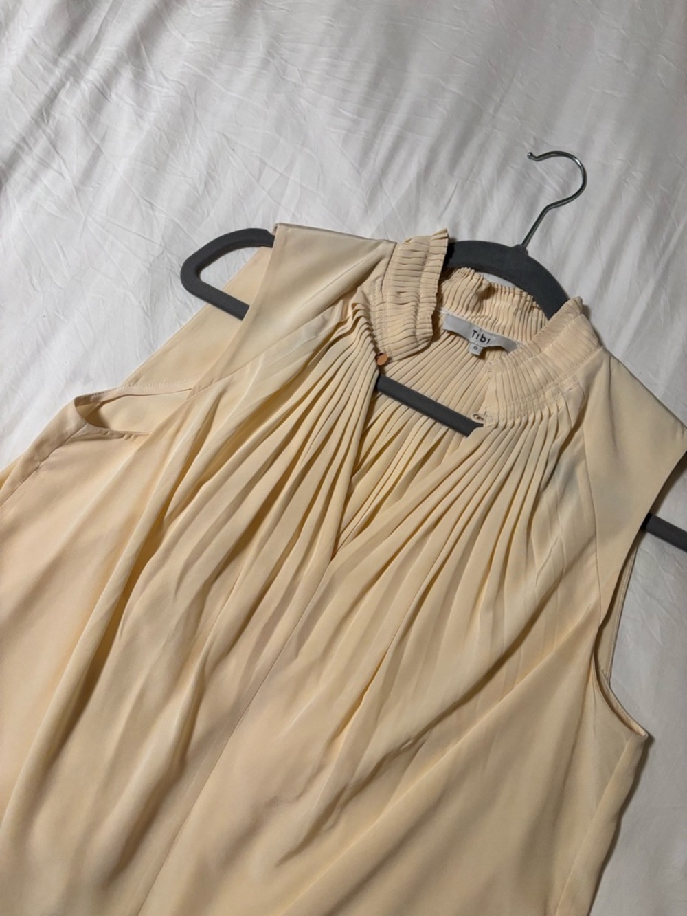 Tibi silk Pleated Sleeveless High-Neck Top - Cream XS